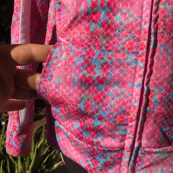 Puma jacket . 💓 - Picture 5 of 10